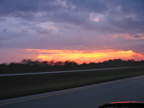Fotos Sonnenuntergang auf Highway | 
