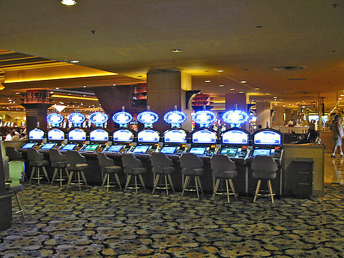 Casino im Hotel Ballys Fotos