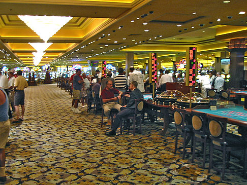 Casino im Hotel Ballys Fotos